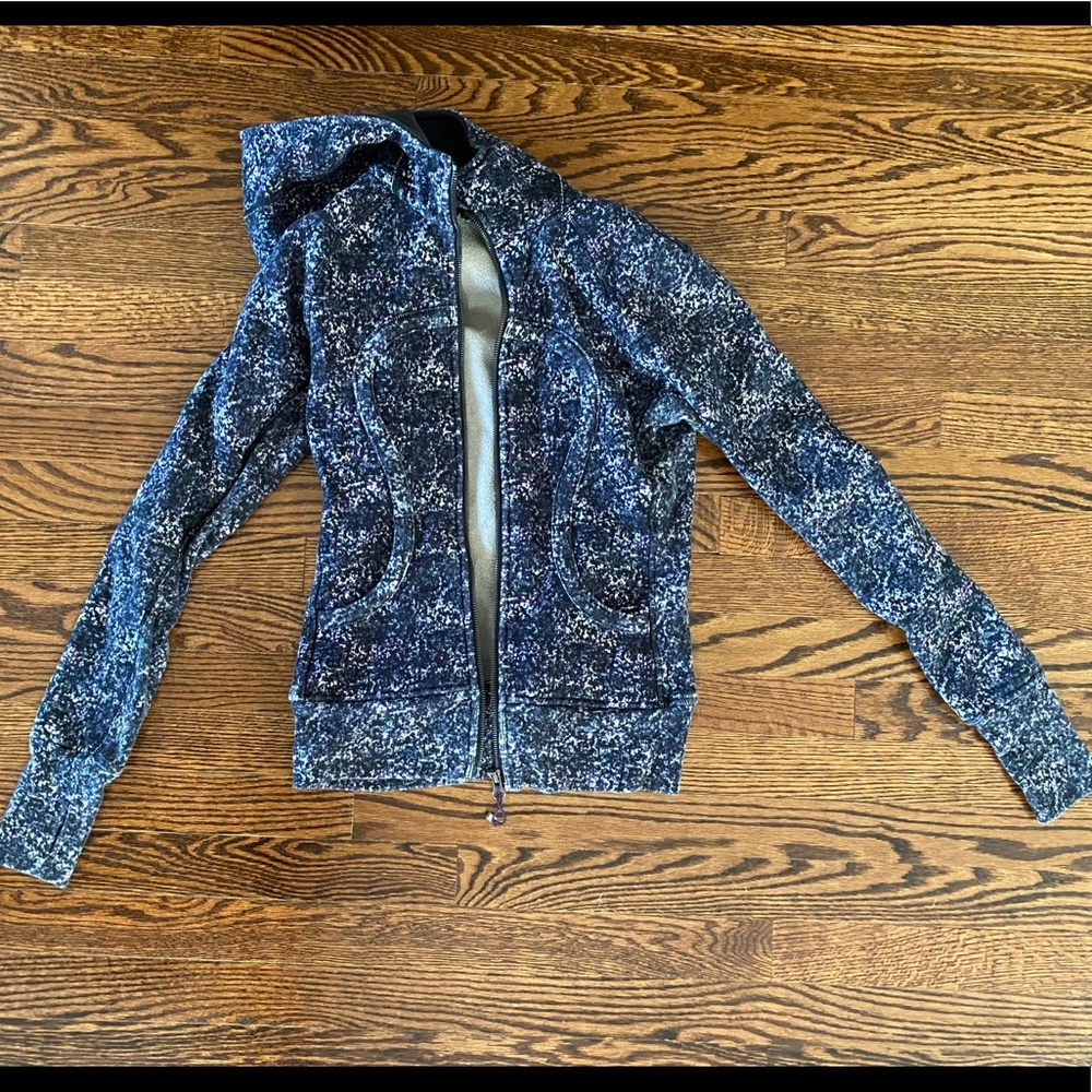 Lululemon zip up sweatshirt